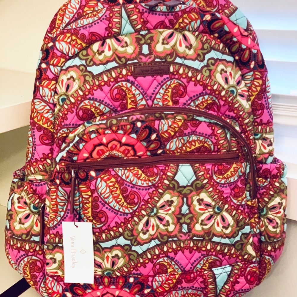 NWT VERA BRADLEY ESSENTIAL BACKPACK